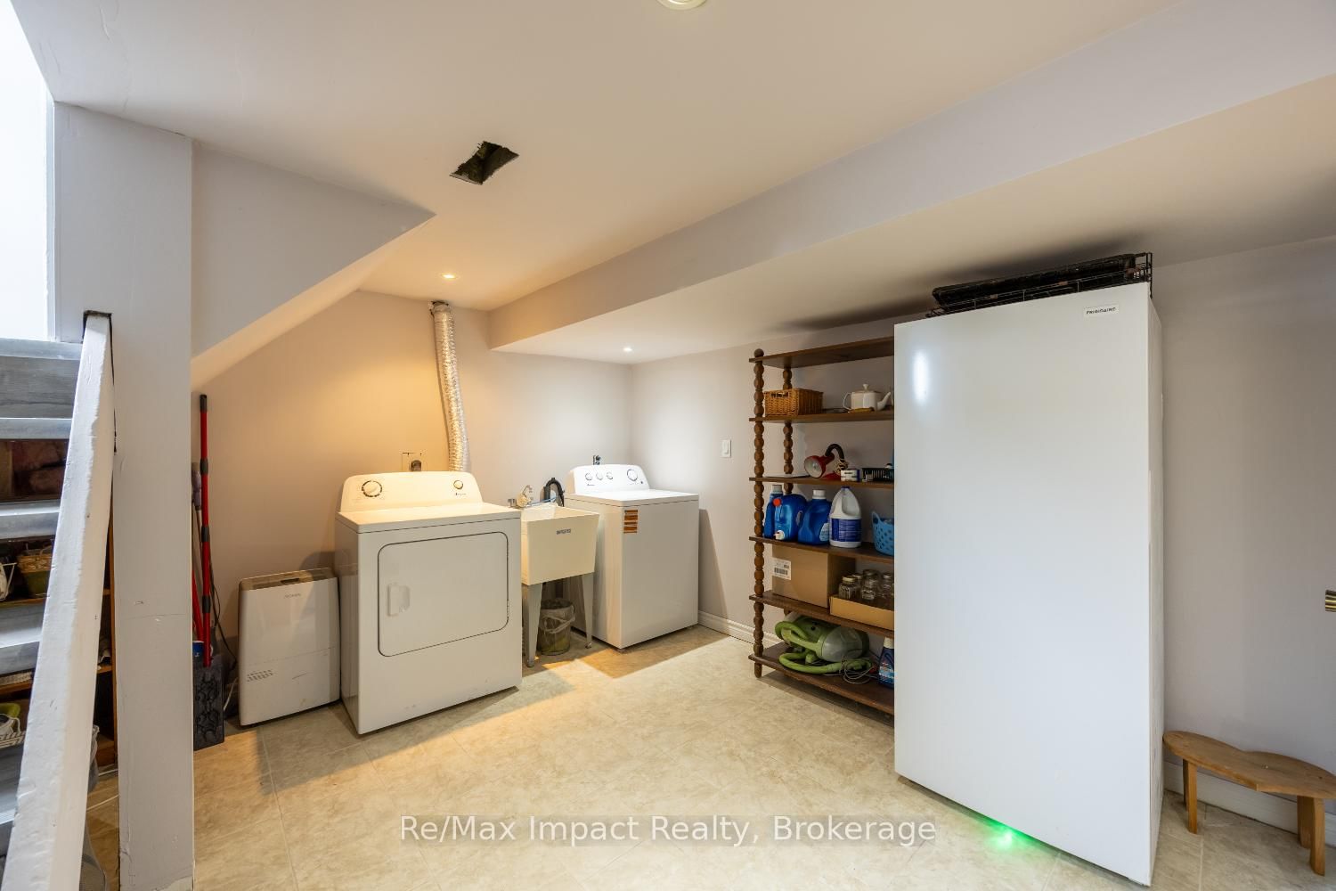 44 Brown Street • Clarington, ON photo 15