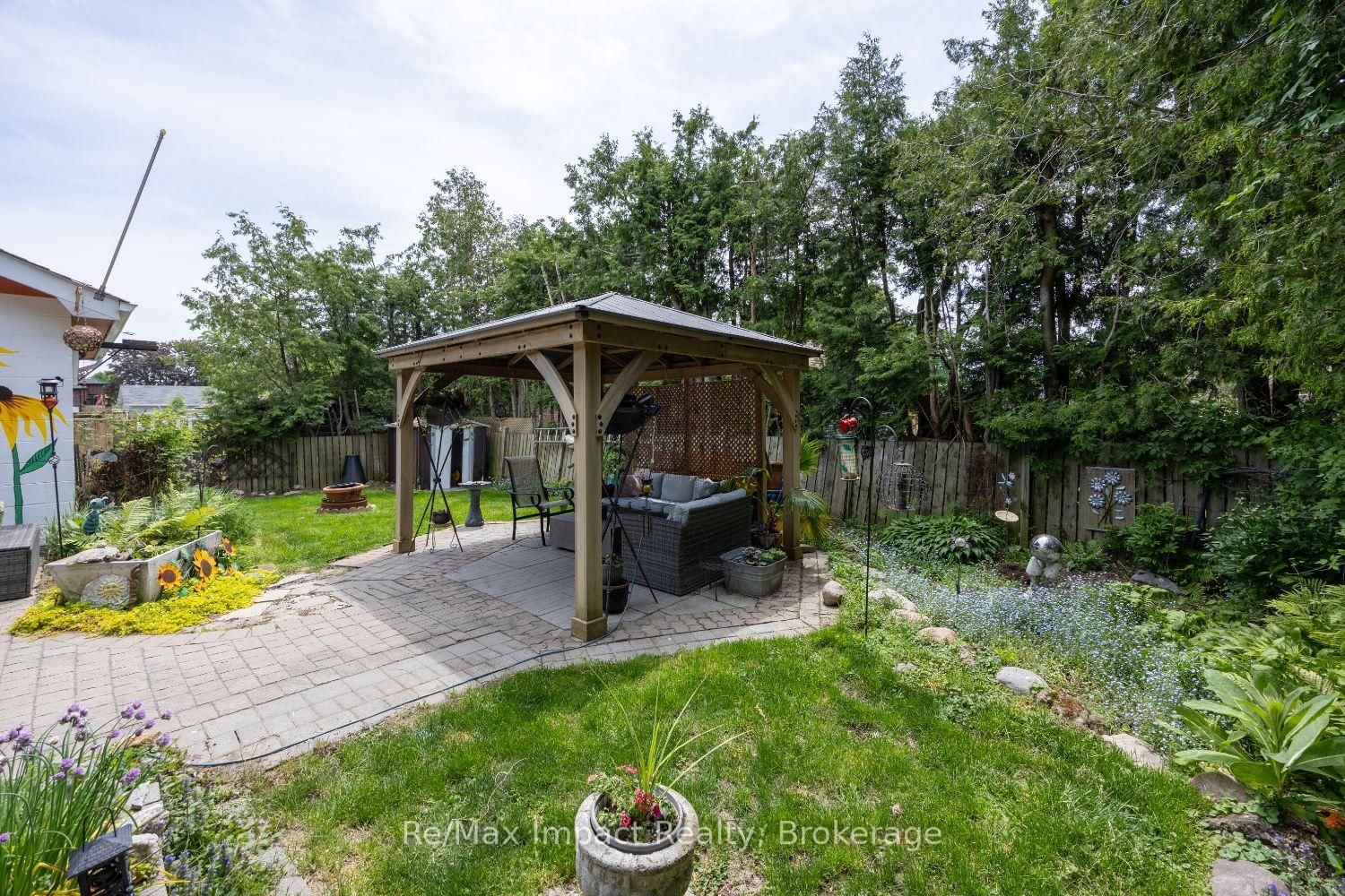 44 Brown Street • Clarington, ON photo 36
