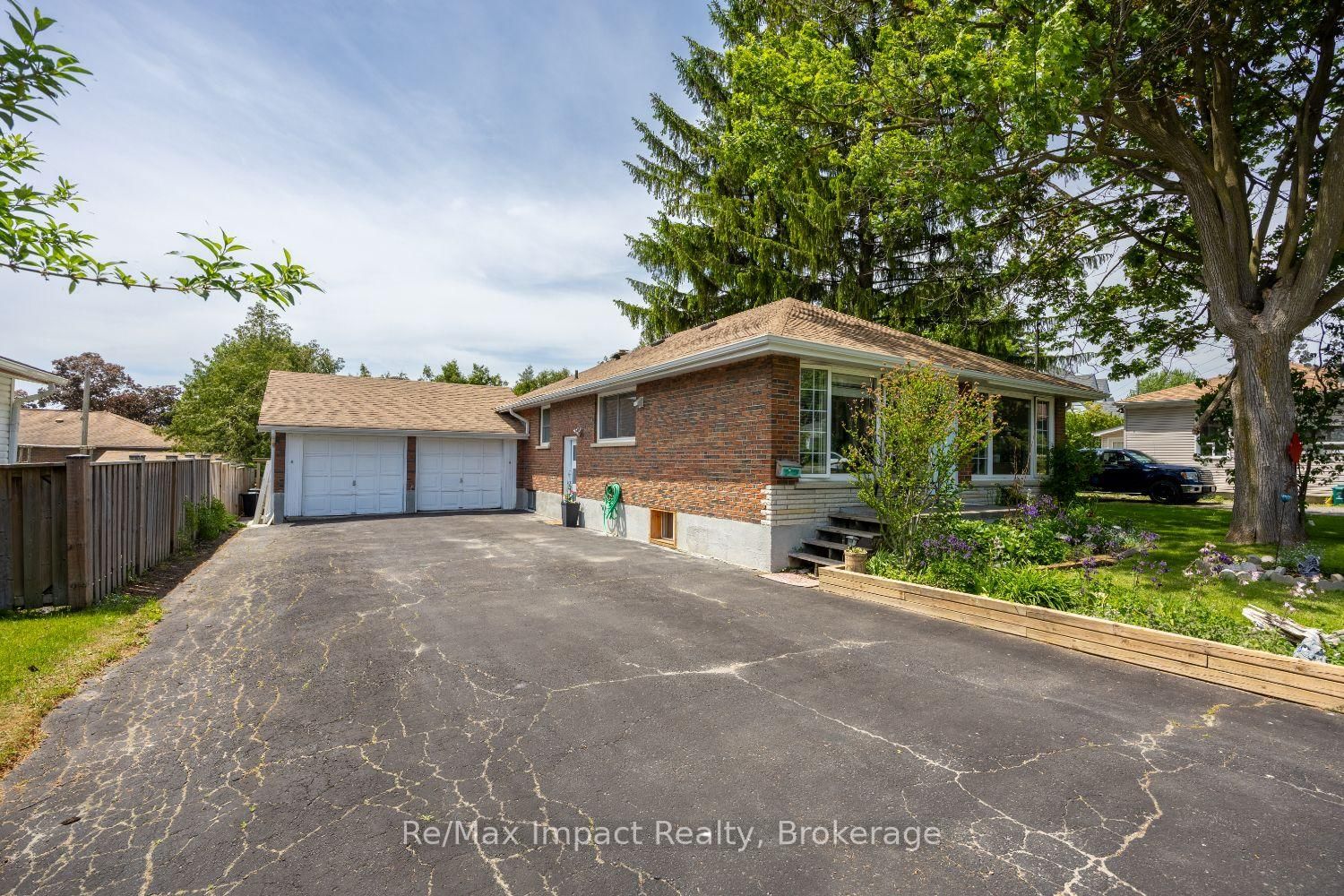44 Brown Street • Clarington, ON photo 40