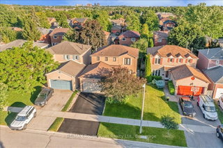5 Gurr Crescent