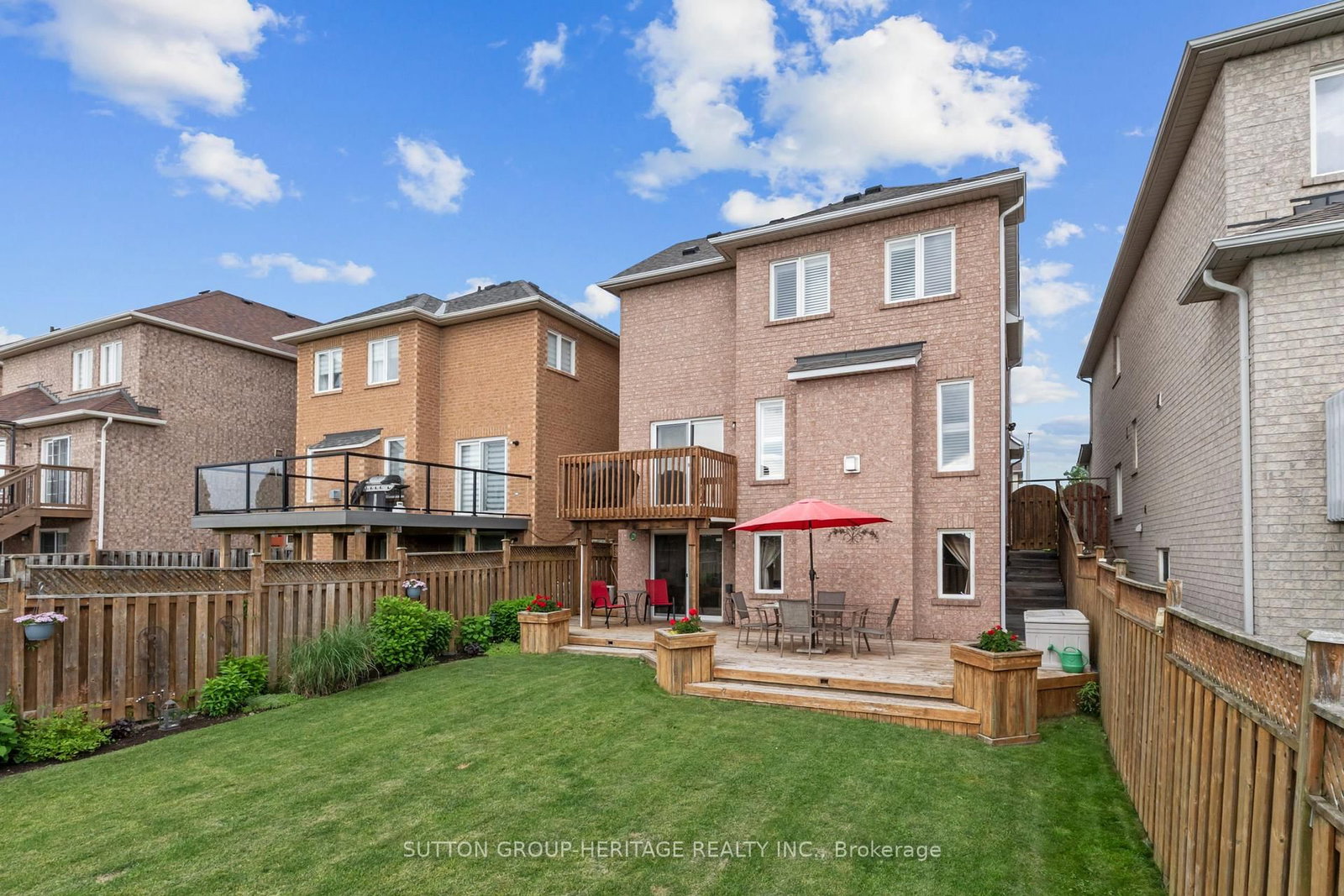 16 Nobbs Drive • Ajax, ON photo 27