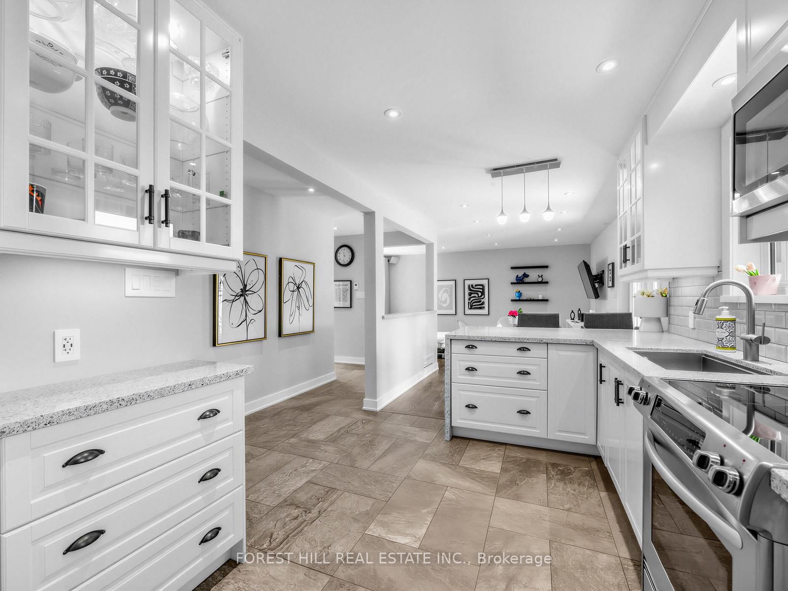 72 Woodgarden Crescent • Toronto, ON photo 23