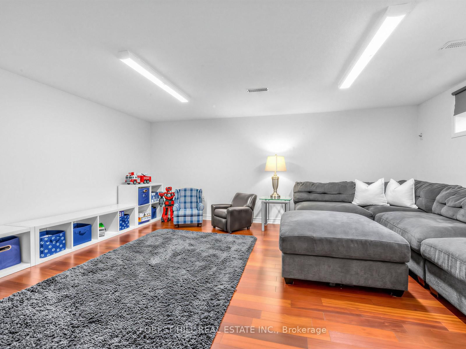 72 Woodgarden Crescent • Toronto, ON photo 39