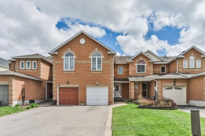 112 Creekwood Crescent