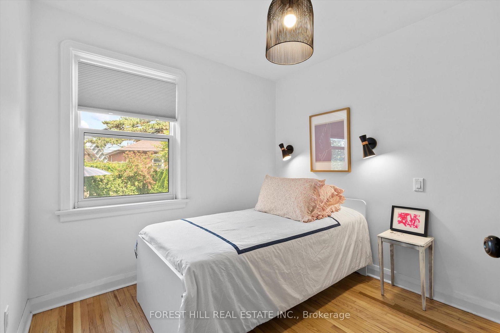 6 Barrett Road • Toronto, ON photo 16