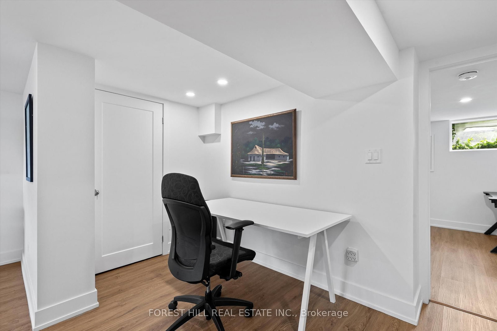 6 Barrett Road • Toronto, ON photo 21