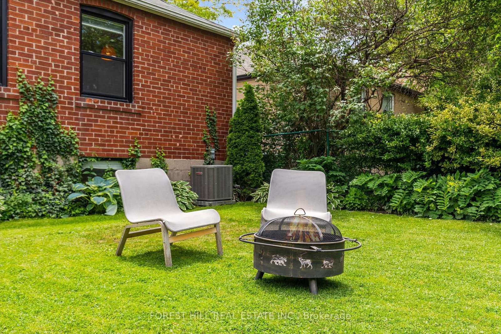 6 Barrett Road • Toronto, ON photo 29