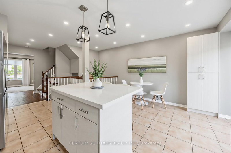 6 Mcgonigal Lane, Ajax, Ontario