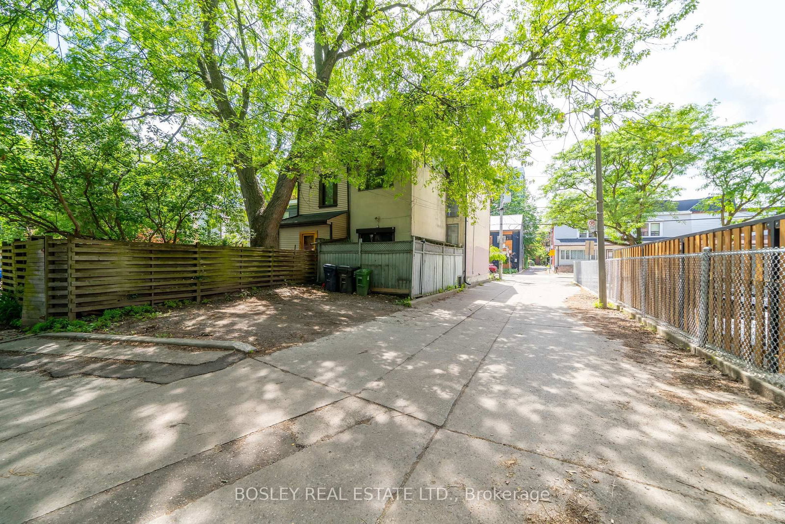 123 Hamilton Street • Toronto, ON photo 39