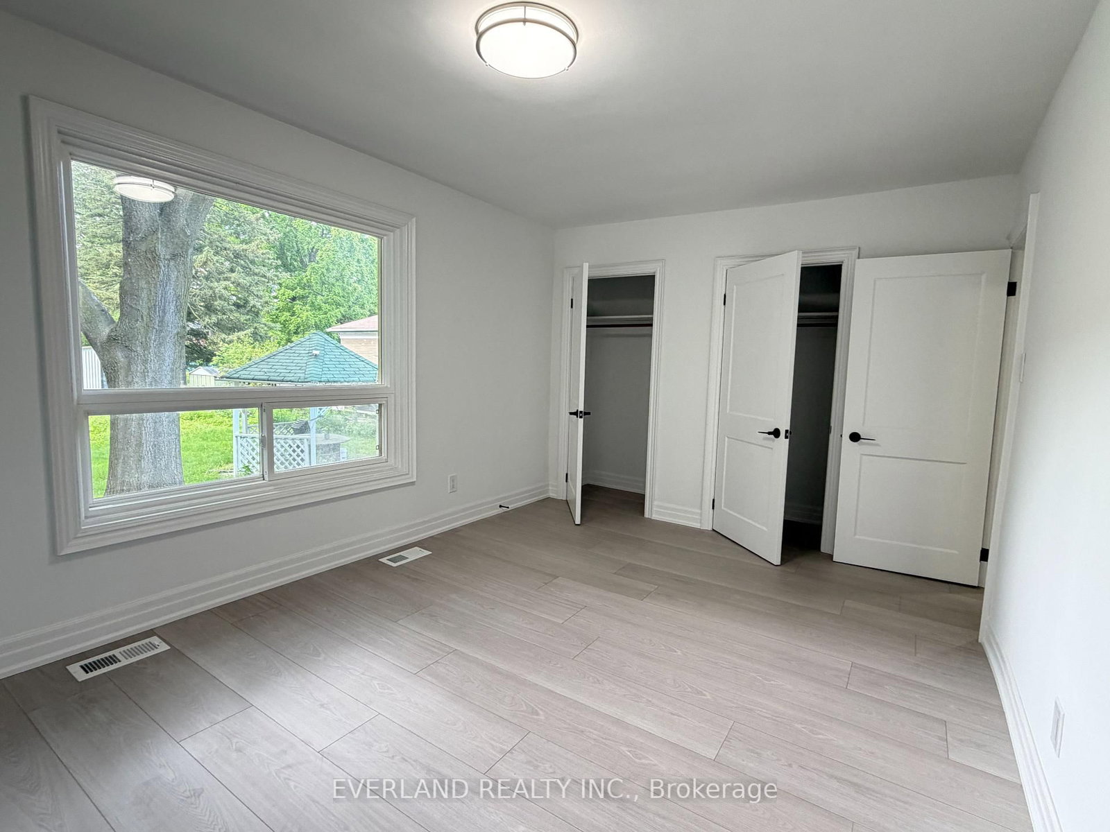 116 Sylvan Avenue • Toronto, ON photo 20