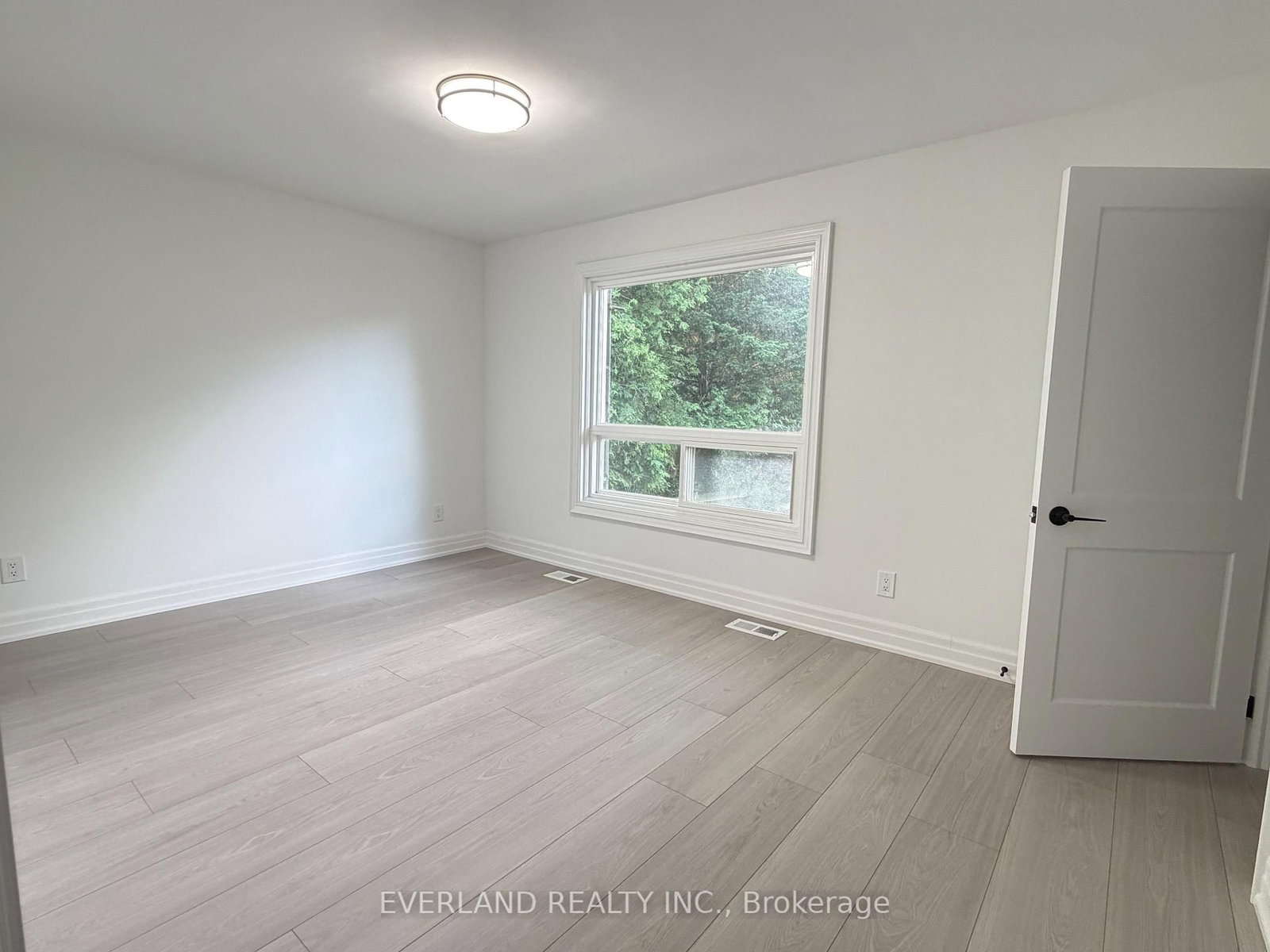 116 Sylvan Avenue • Toronto, ON photo 22