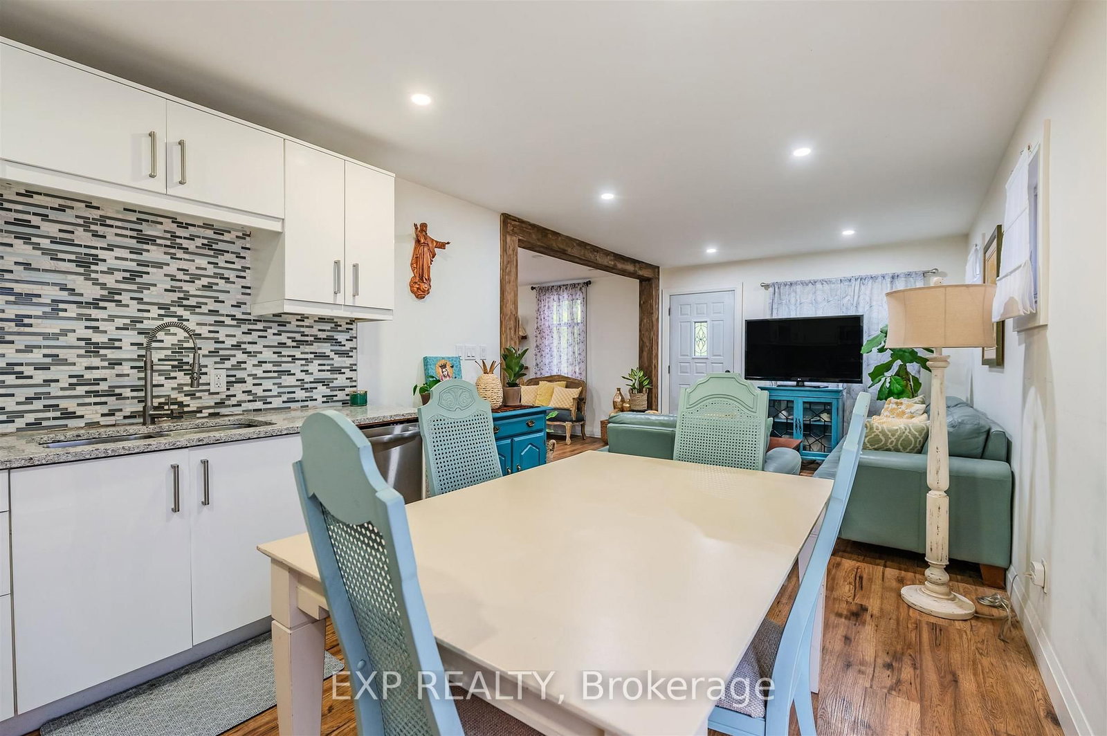829 Athol St, Whitby, view 4