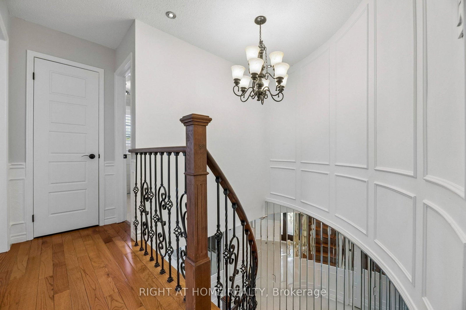 2007 Lynn Heights Drive • Pickering, ON photo 23