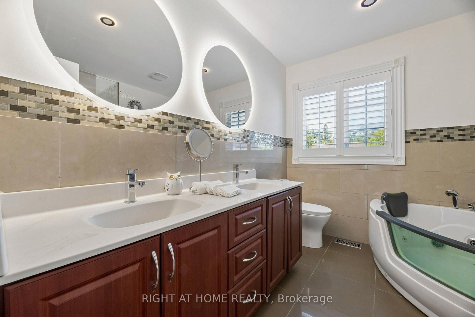 2007 Lynn Heights Drive • Pickering, ON photo 26