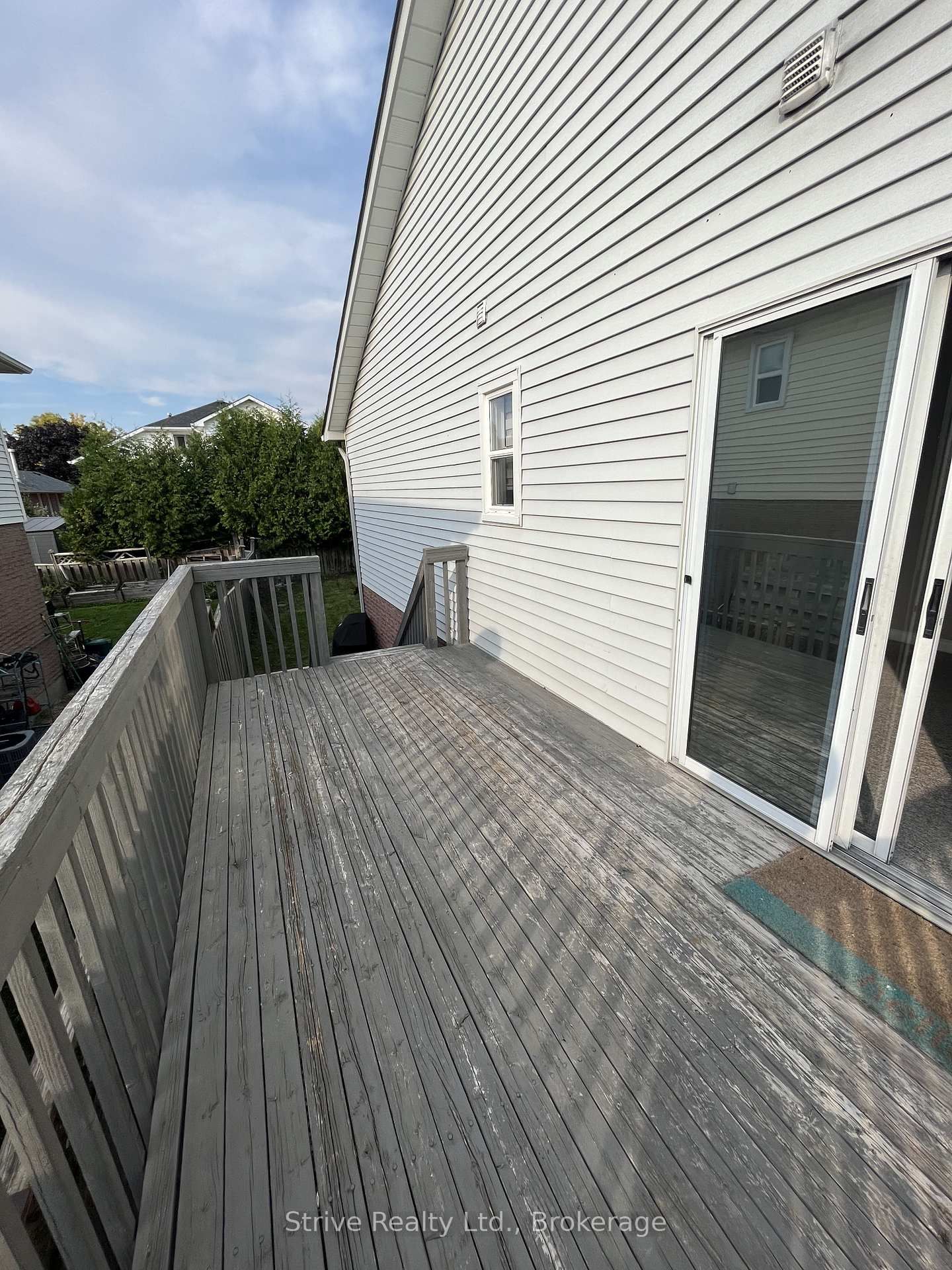 1013 Attersley Drive • Oshawa, ON photo 16