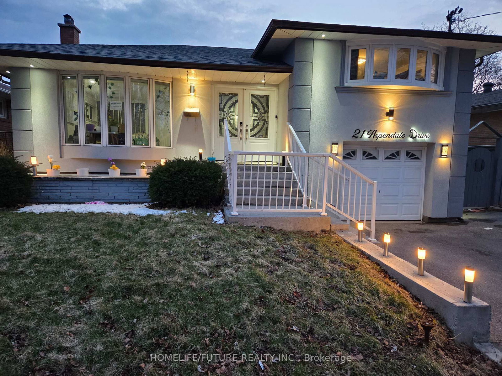 Property at 21 Aspendale
