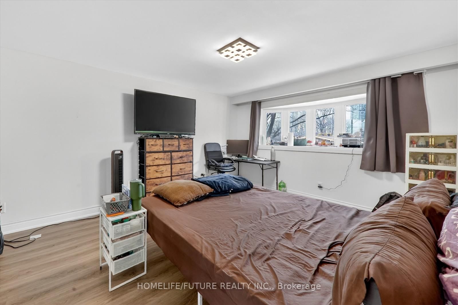 21 Aspendale Drive • Toronto, ON photo 16
