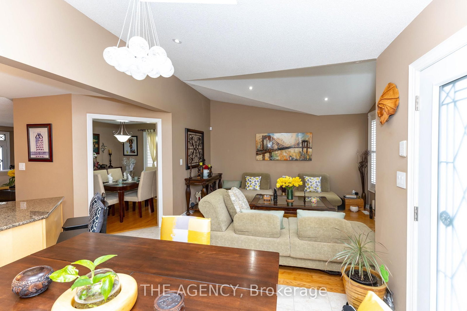 54 Thames Drive • Whitby, ON photo 17
