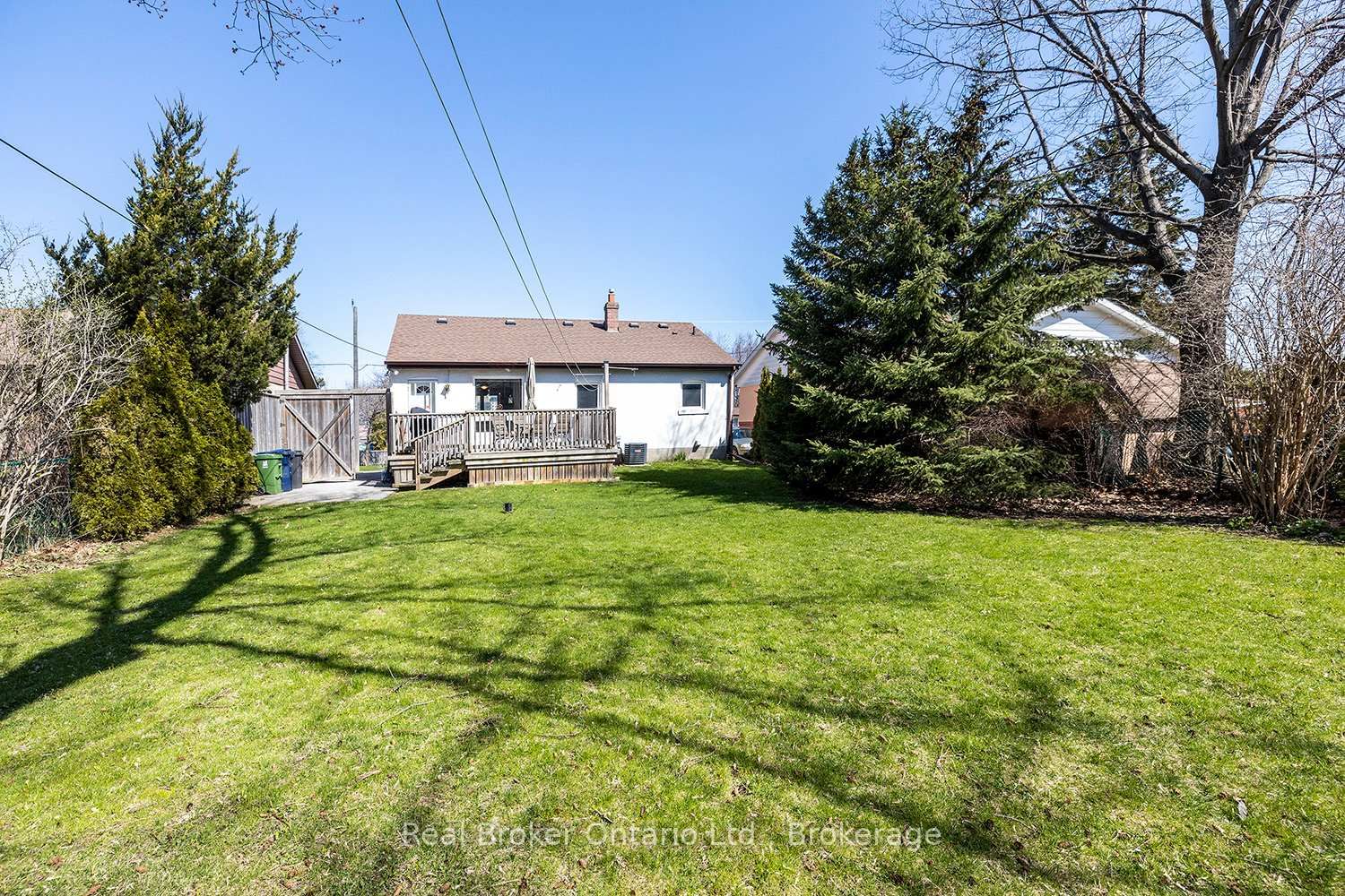 9 Granard Boulevard • Toronto, ON photo 6