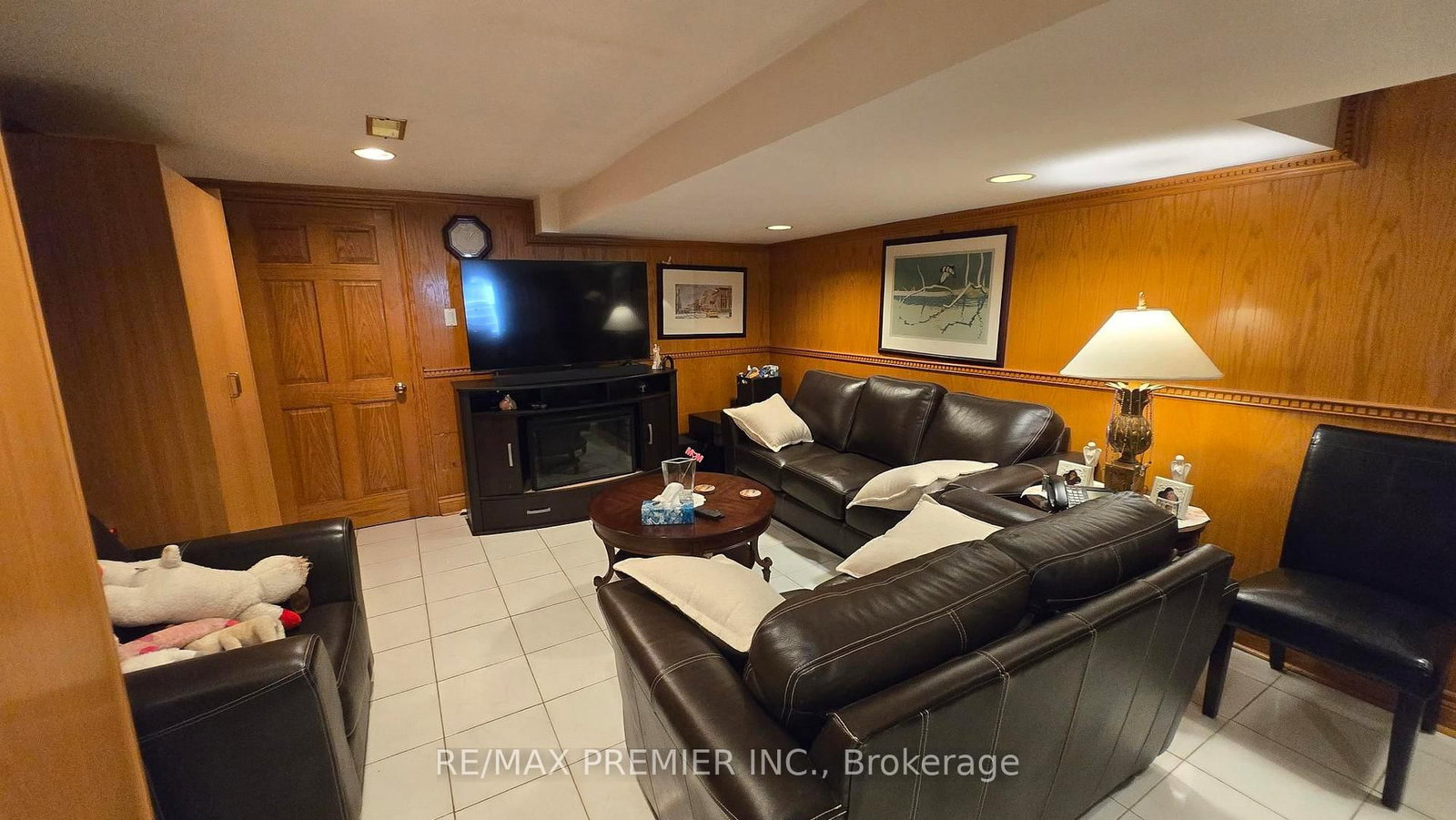 553 Greenwood Avenue • Toronto, ON photo 7