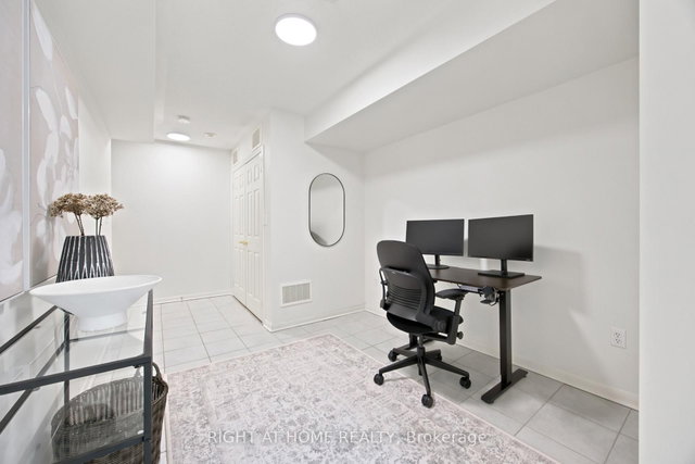105 - 1250 St.Martins Drive