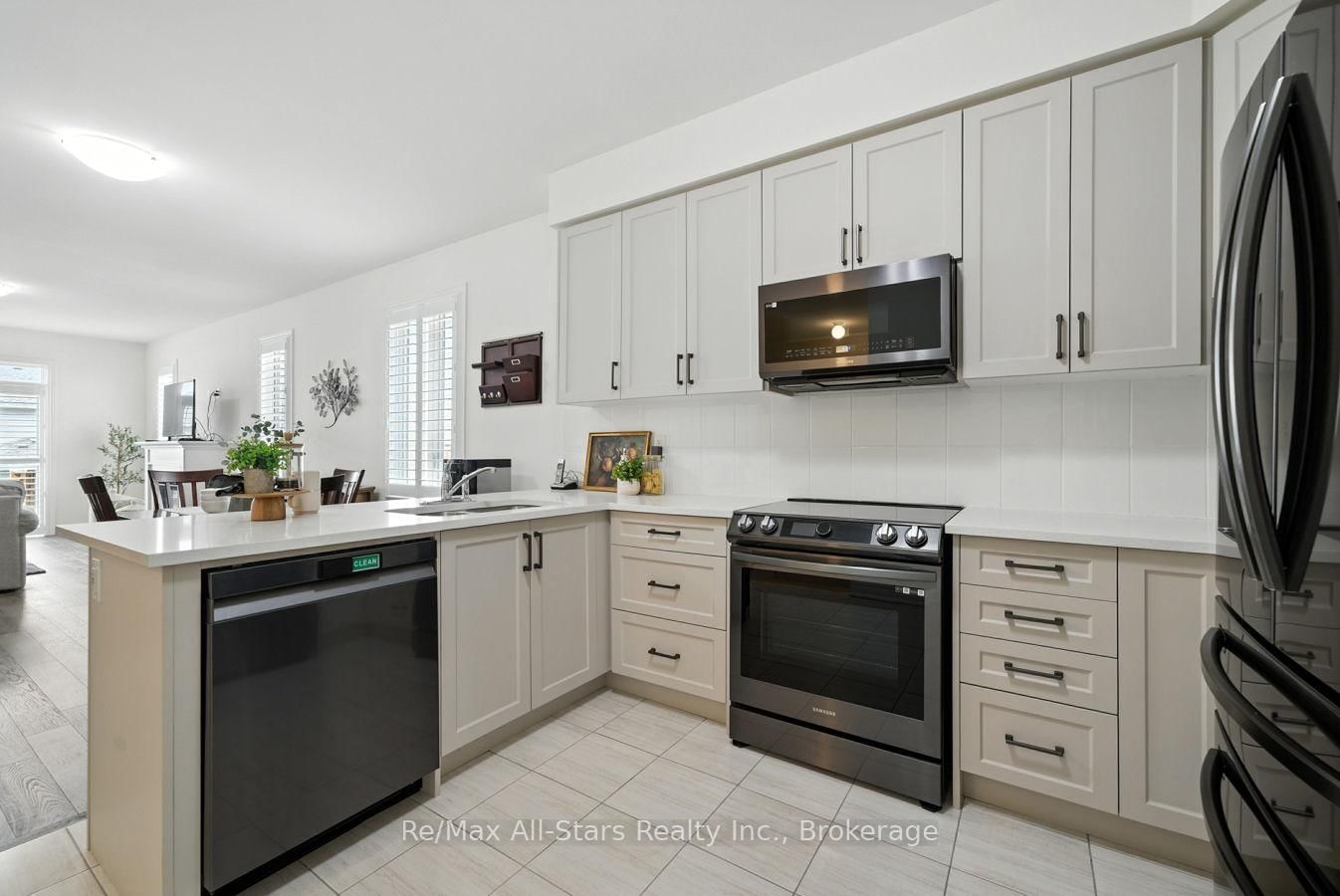 89 Forestlane Way • Scugog, ON photo 7