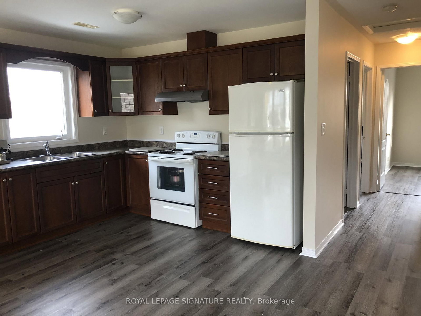 2 - 27 Nassau Street, Oshawa 5