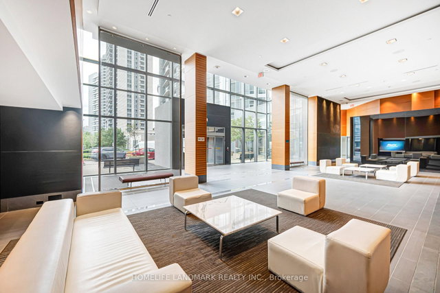 #1711 - 125 Village Green Square