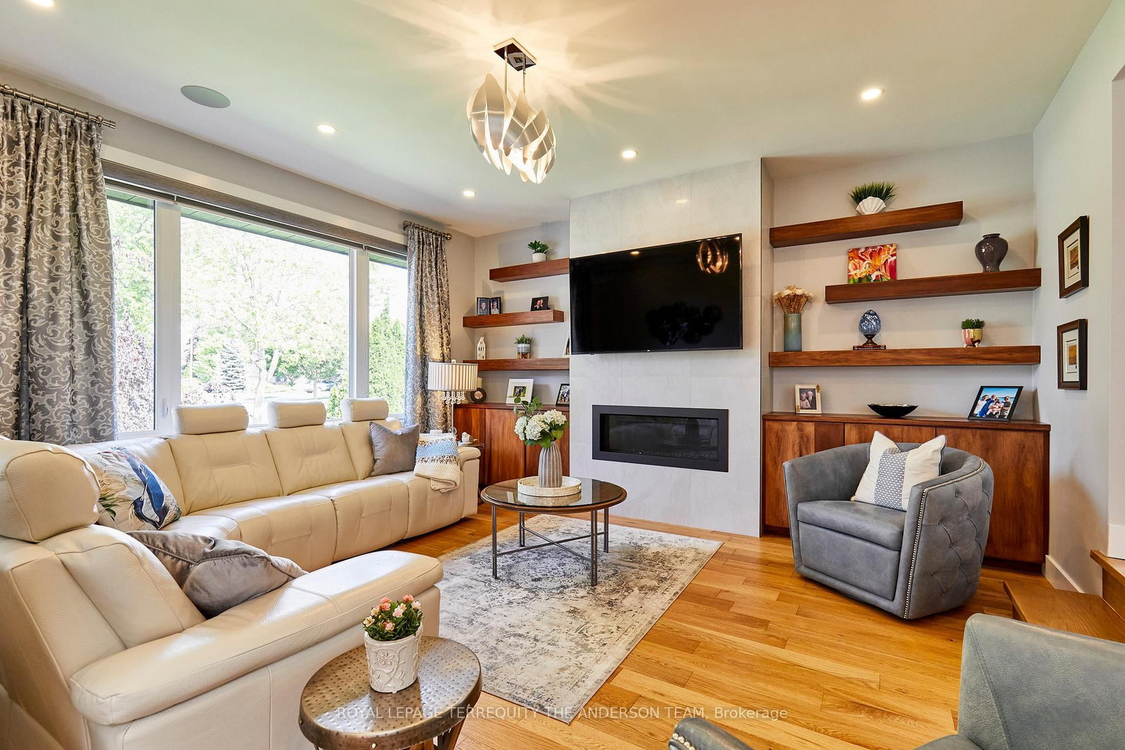 727 Barbados Street • Oshawa, ON photo 15