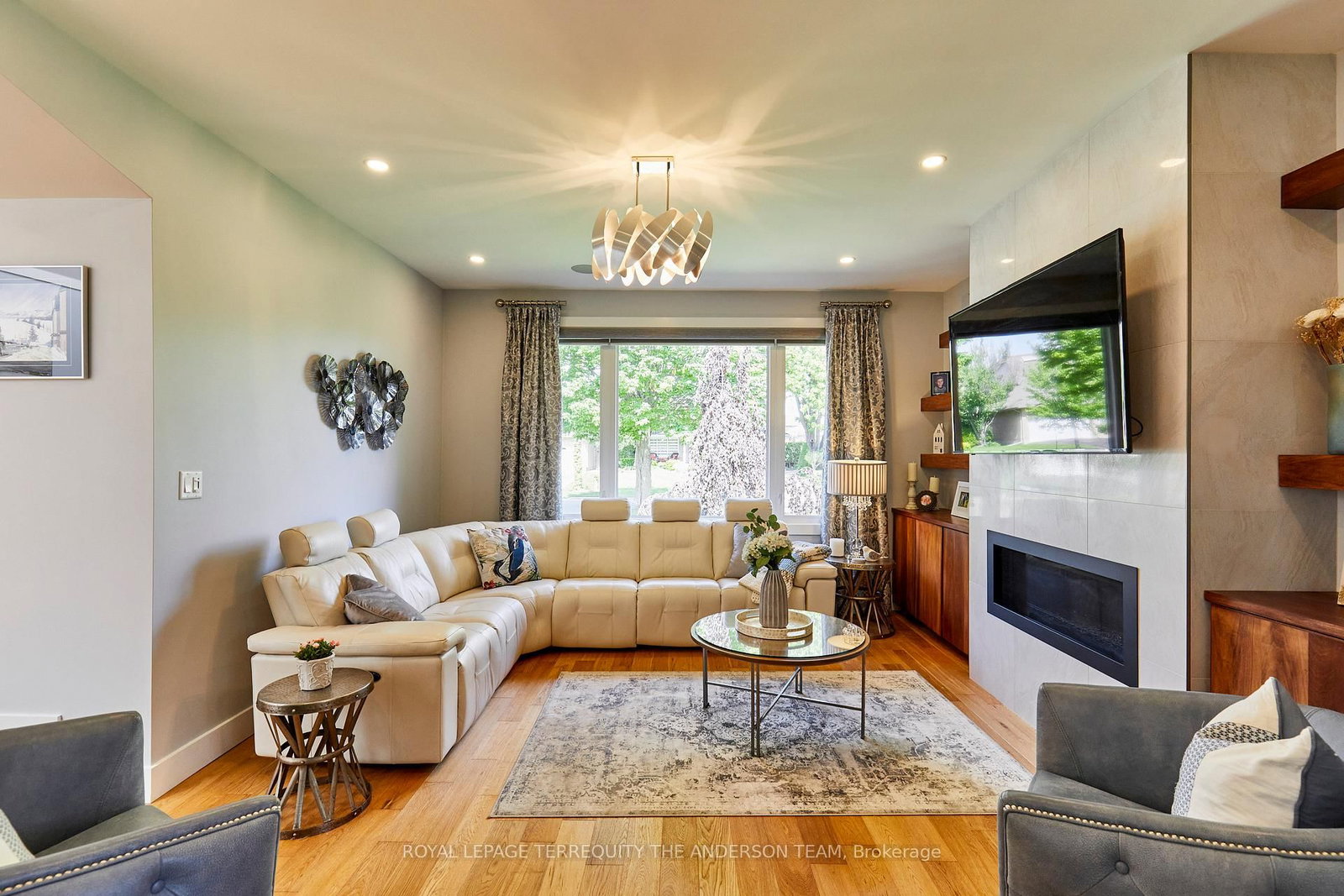 727 Barbados Street • Oshawa, ON photo 16