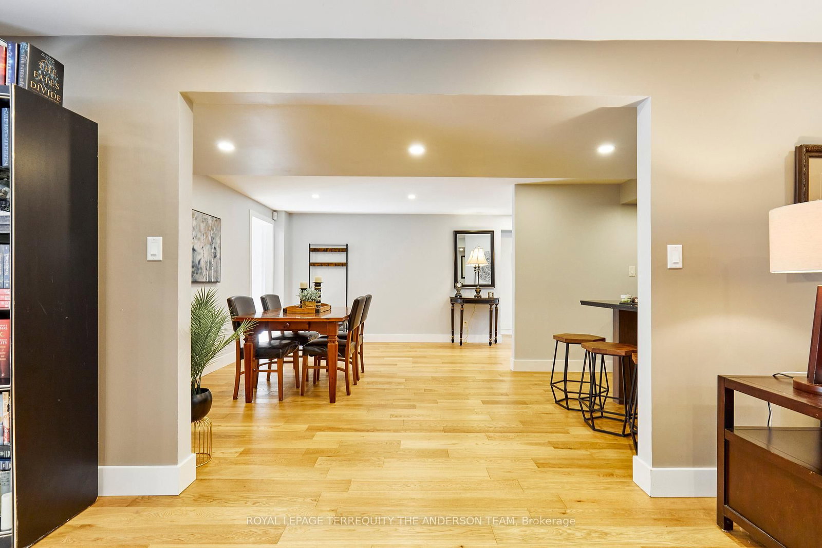 727 Barbados Street • Oshawa, ON photo 47