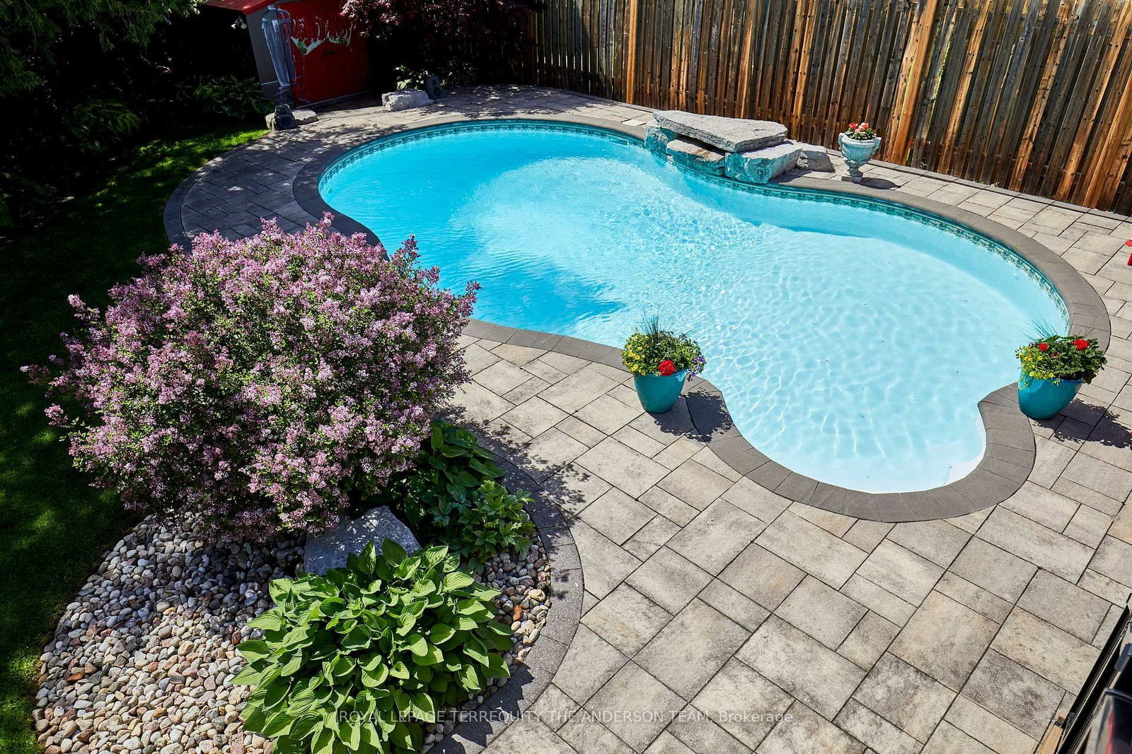 727 Barbados Street • Oshawa, ON photo 9