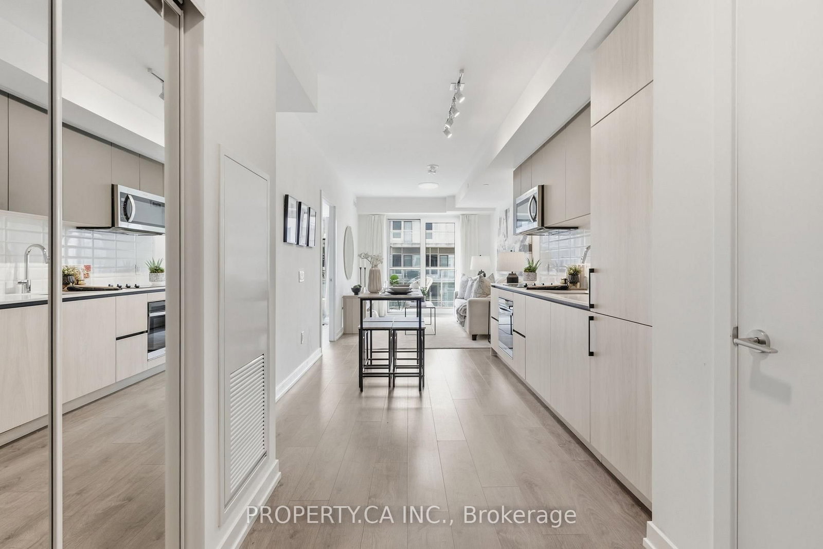 150 Logan Avenue • #719 • Toronto, ON photo 5