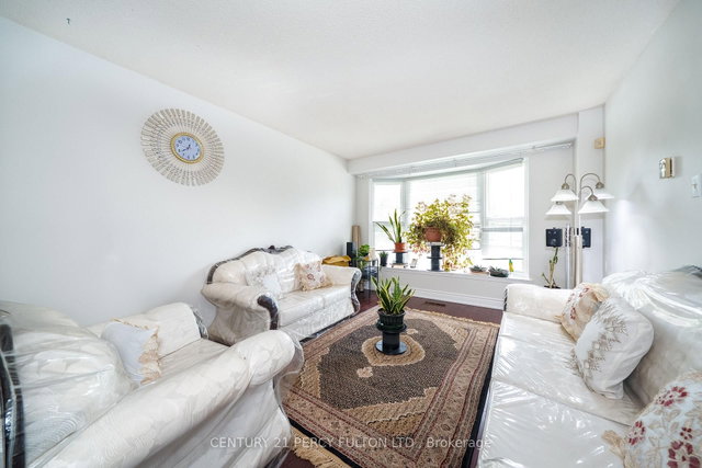 33 Nahanni Terrace
