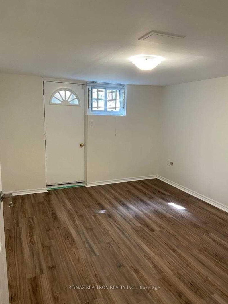 home for lease on BSMT-40 Meighen Avenue