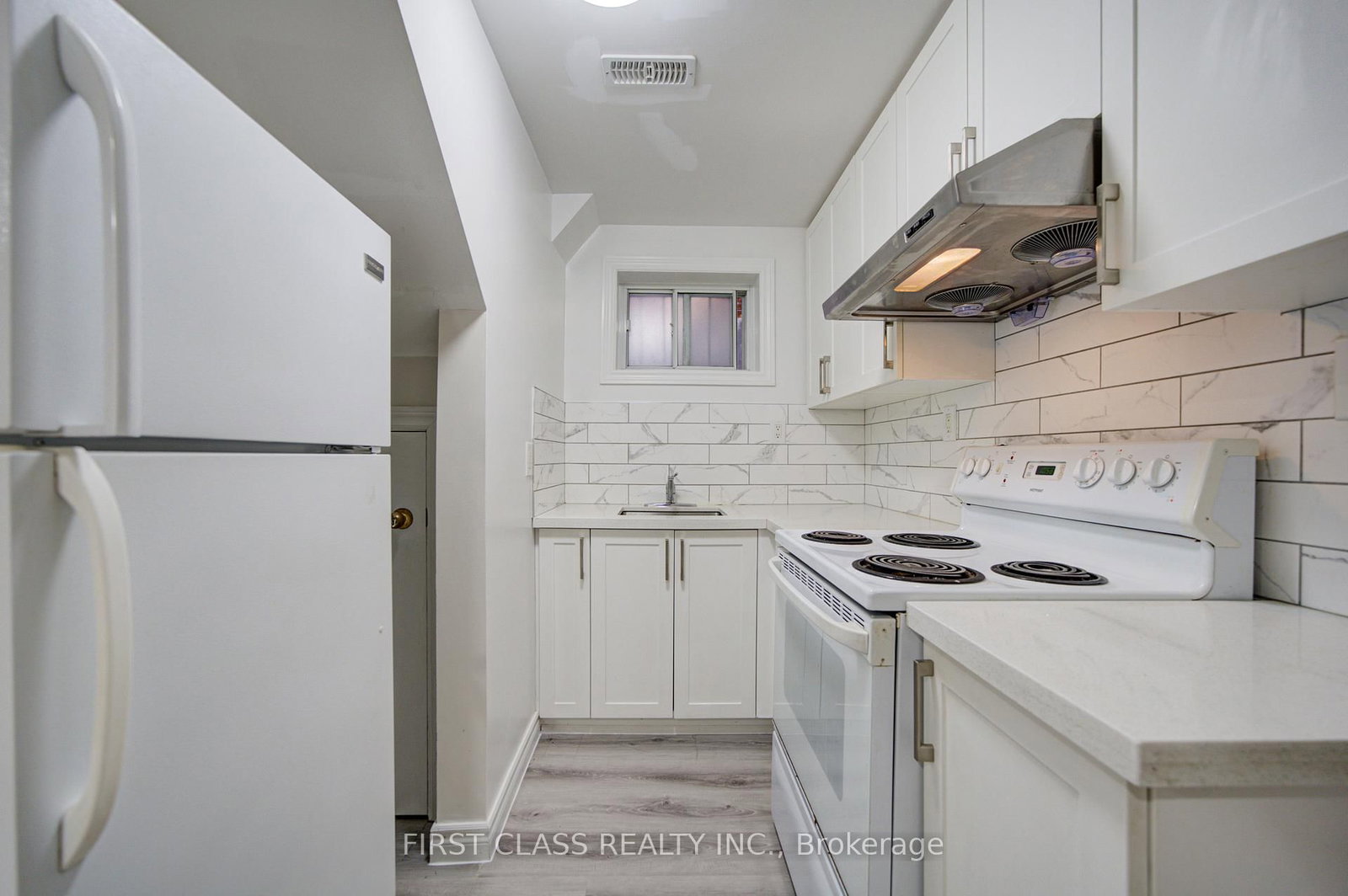 427 Leslie Street • Toronto, ON photo 32