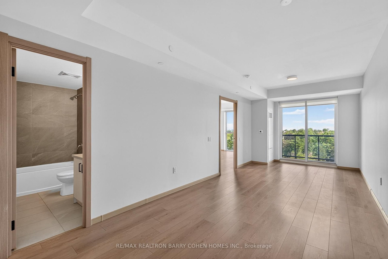 3429 E Sheppard Avenue • #712 • Toronto, ON photo 6