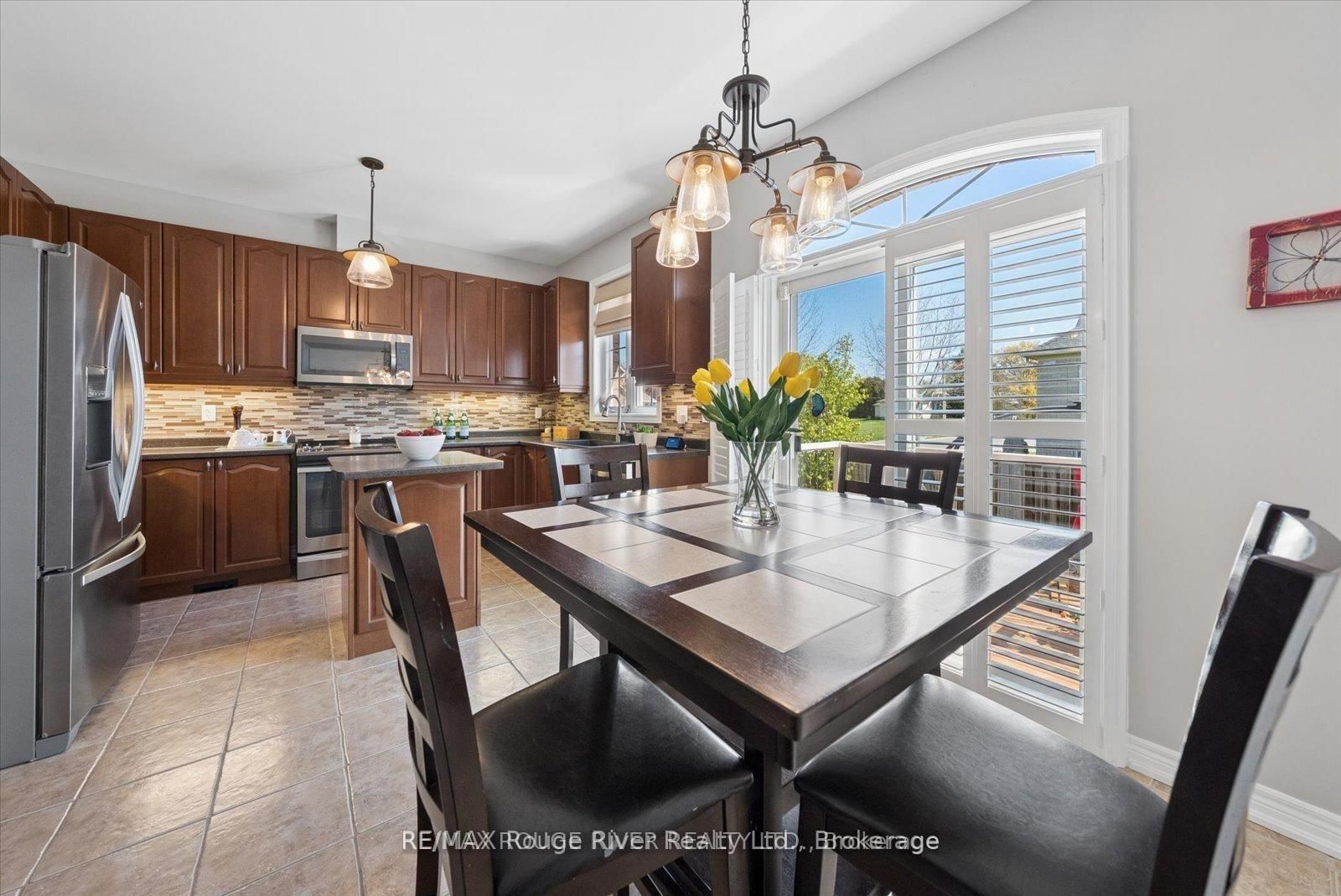 59 Alfred Shrubb Lane • Clarington, ON photo 11