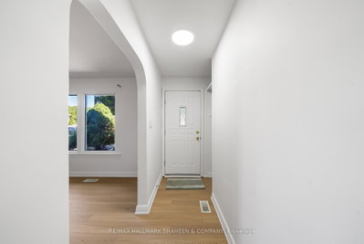 769 Tennyson Avenue — photo 3