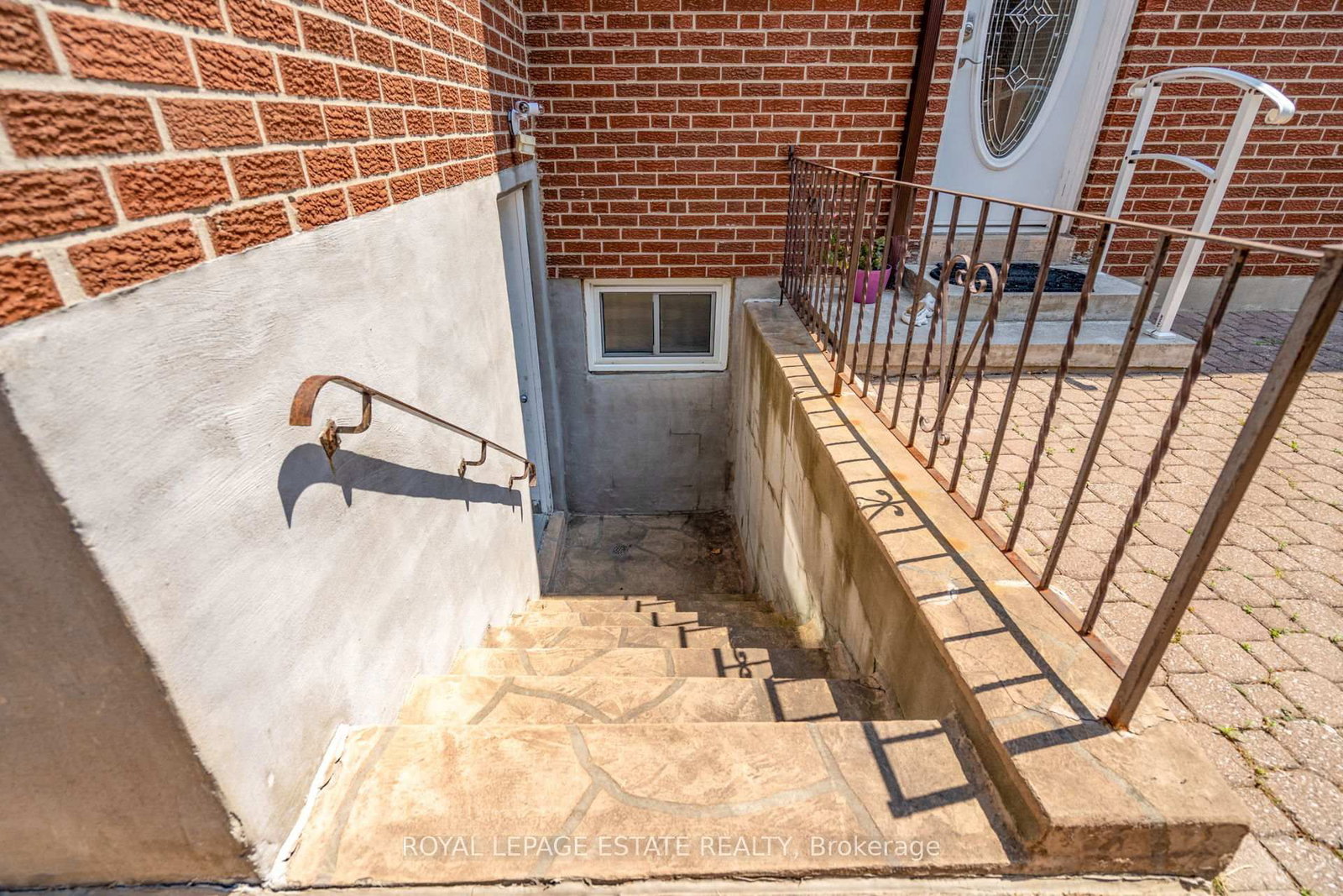17 Altair Avenue • Toronto, ON photo 21