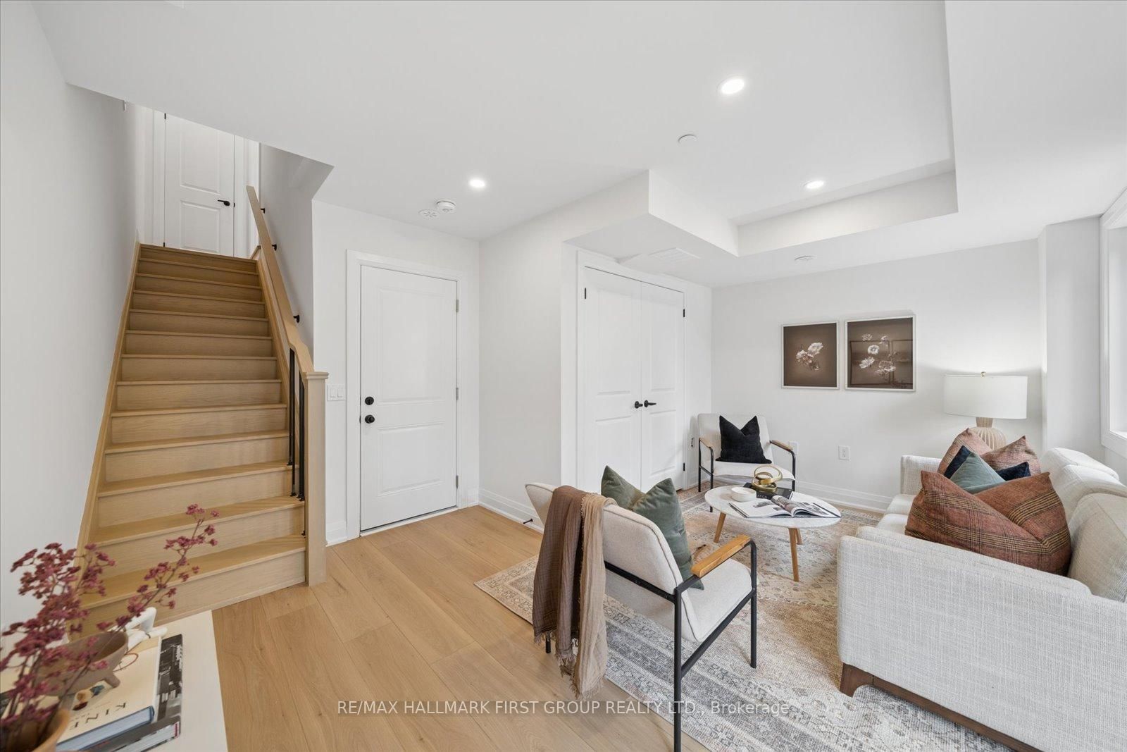 59 Marret Lane • Clarington, ON photo 15