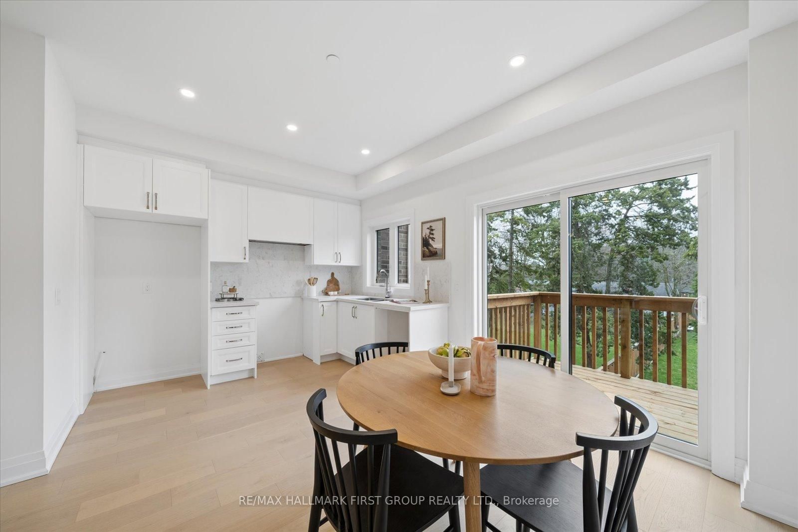 59 Marret Lane • Clarington, ON photo 8