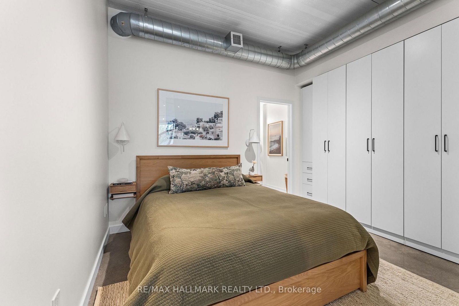 747 E Queen Street • #202 • Toronto, ON photo 14