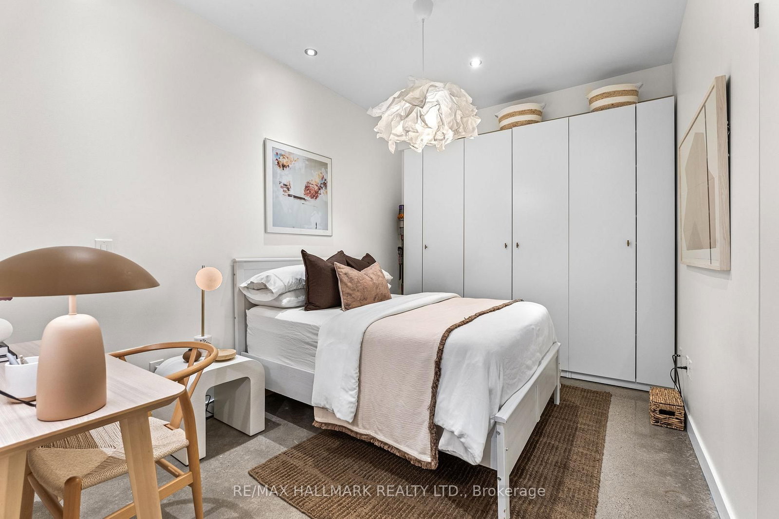 747 E Queen Street • #202 • Toronto, ON photo 17