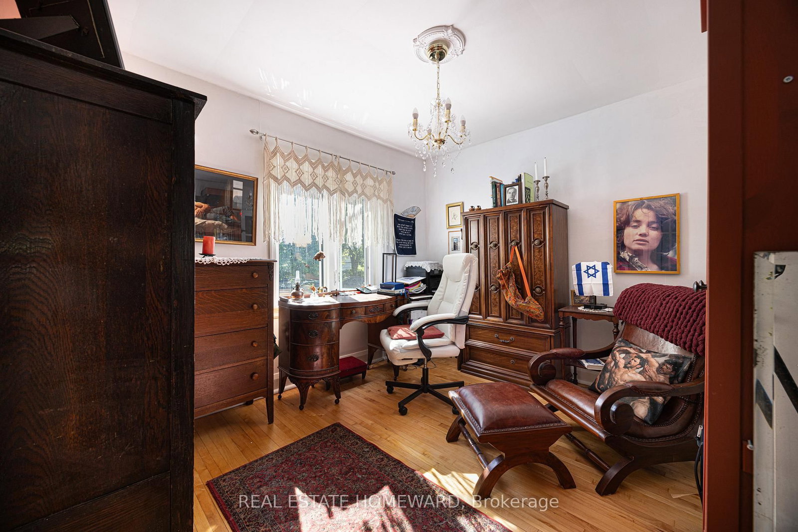 69 Hertle Avenue • Toronto, ON photo 12