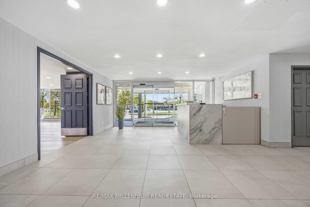 1107 - 2550 Pharmacy Avenue