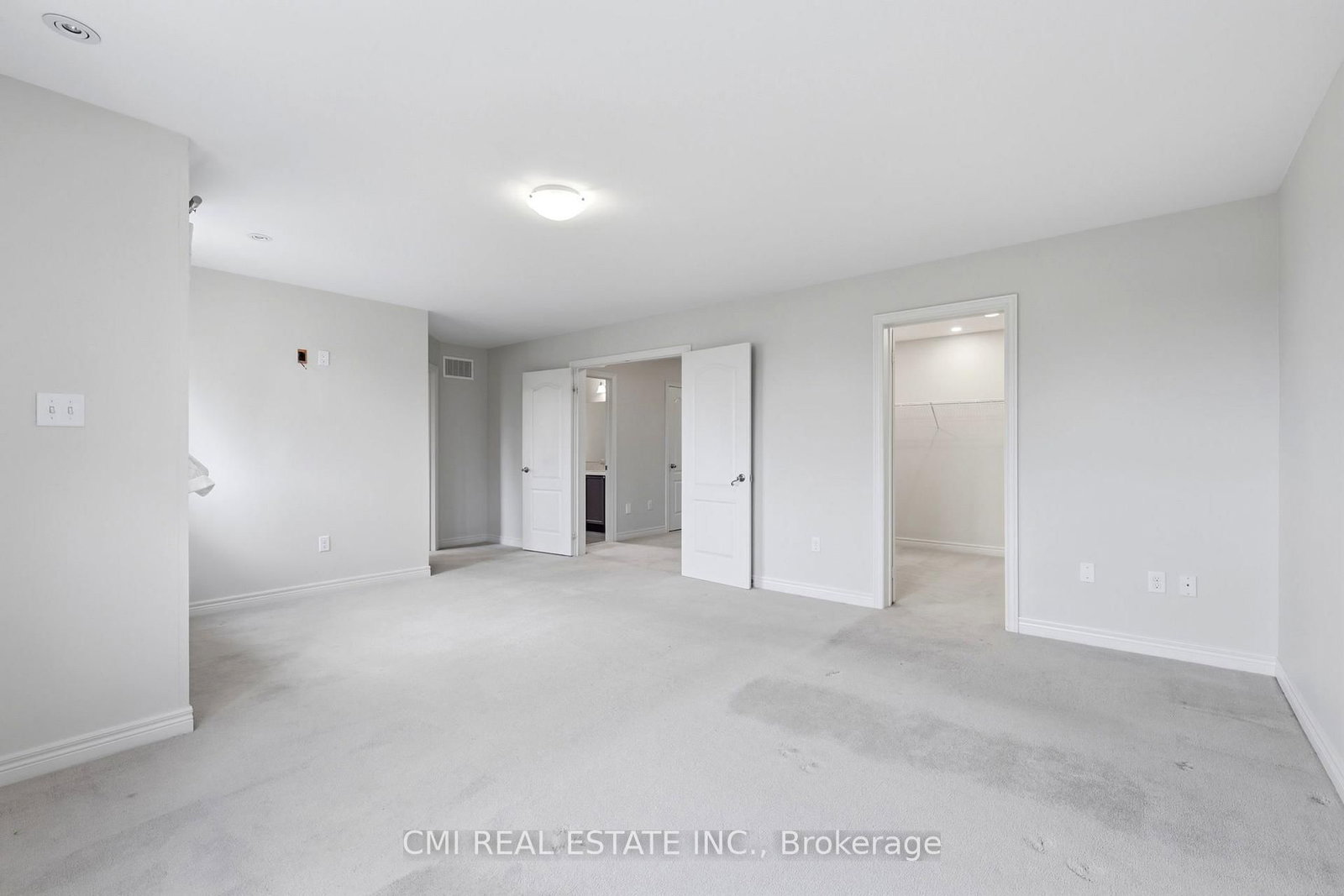 1321 Kenmark Avenue • Oshawa, ON photo 18