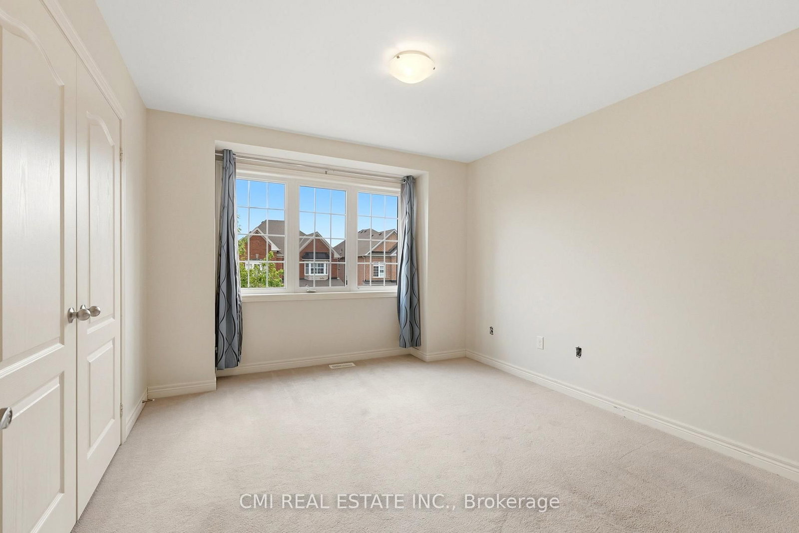 1321 Kenmark Avenue • Oshawa, ON photo 22