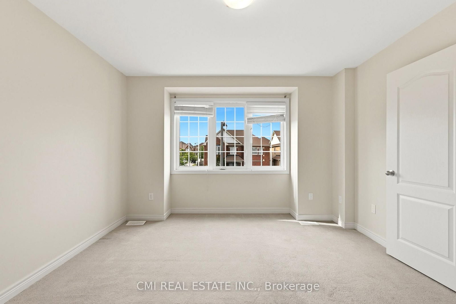 1321 Kenmark Avenue • Oshawa, ON photo 28