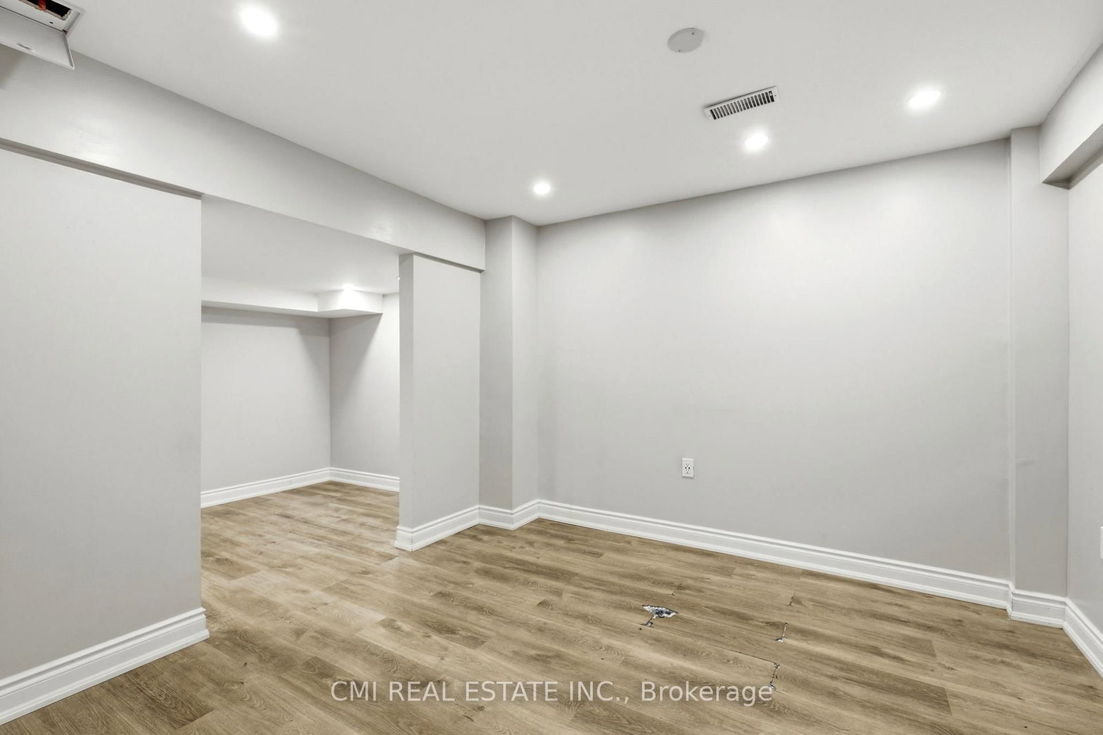 1321 Kenmark Avenue • Oshawa, ON photo 34